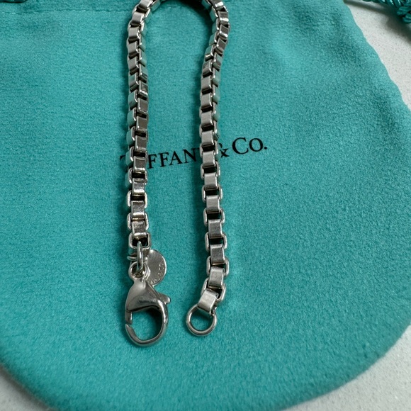 Tiffany & Co Venetian Link Bracelet - Picture 4 of 4
